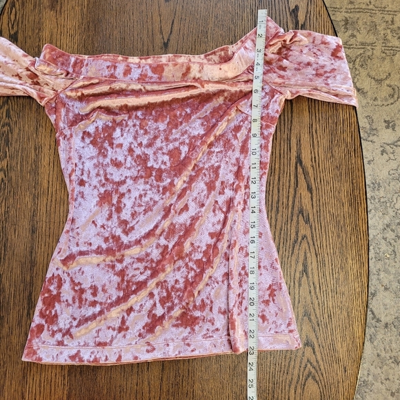 VENUS Mauve Pink Velvet Off The Shoulder Bell Sleeve Top Size Women's Small - Picture 5 of 9
